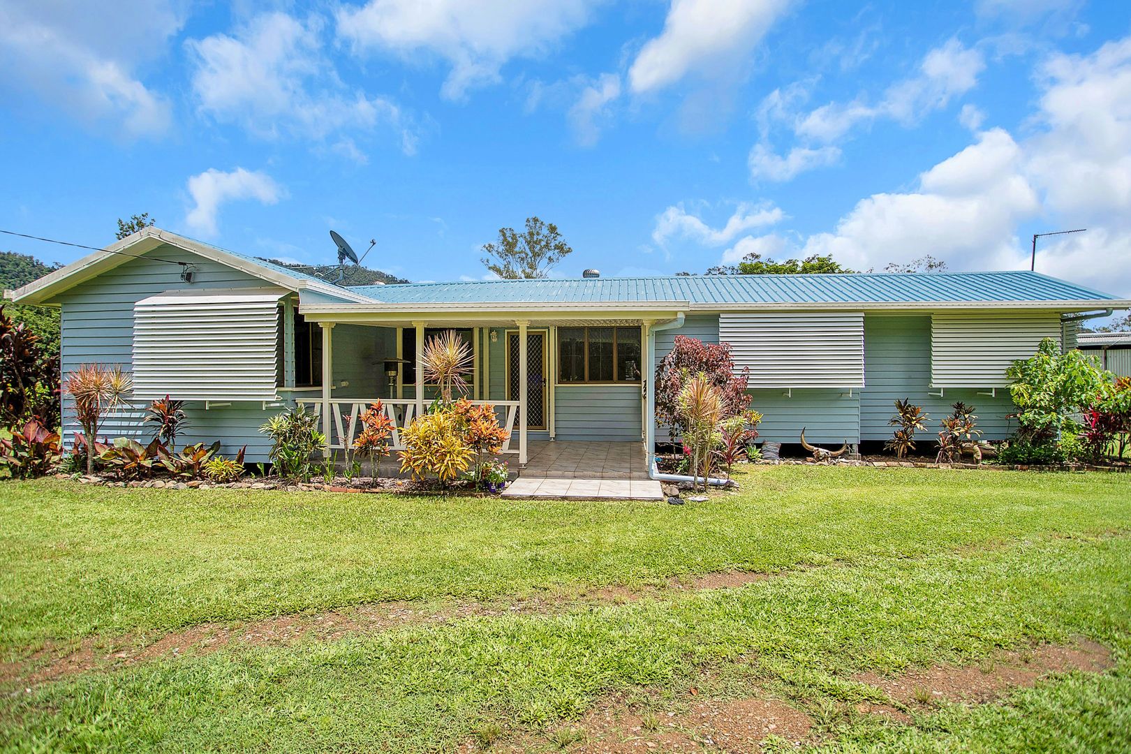 2021 Mirani-Mount Ossa Road, Mount Charlton QLD 4741, Image 2