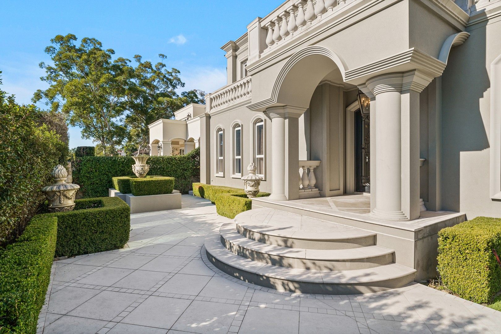 82 Queens Road, Connells Point NSW 2221 House For Rent Domain