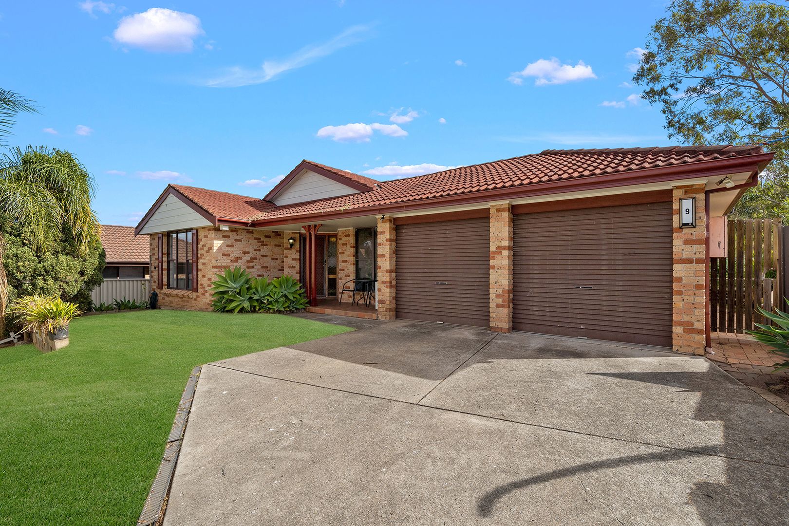 9 Rees Close, Eagle Vale NSW 2558