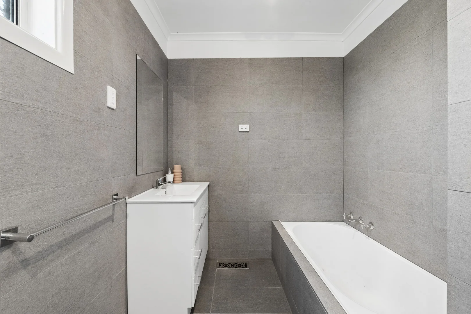 Additional image 11 of 28 Strathmerton Street, Reservoir VIC 3073