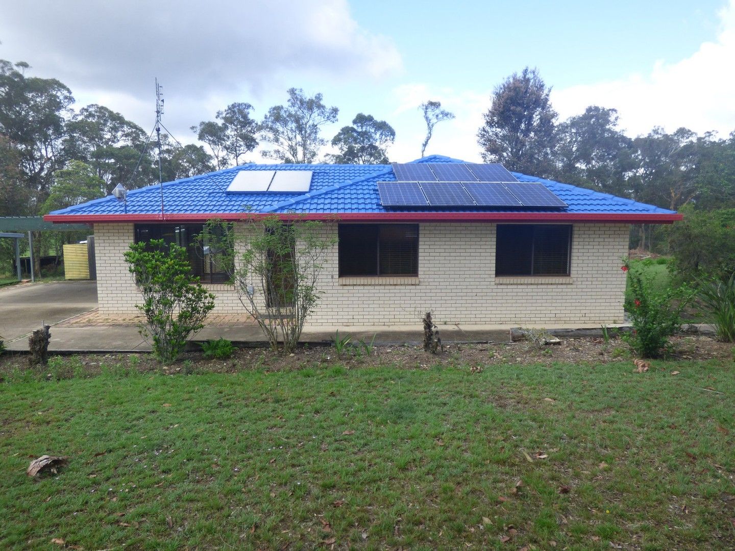 3 bedrooms House in  EAST DEEP CREEK QLD, 4570