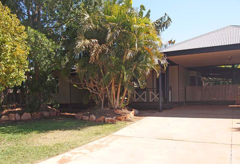 4 bedrooms House in 15 Shearwater Crescent DJUGUN WA, 6725