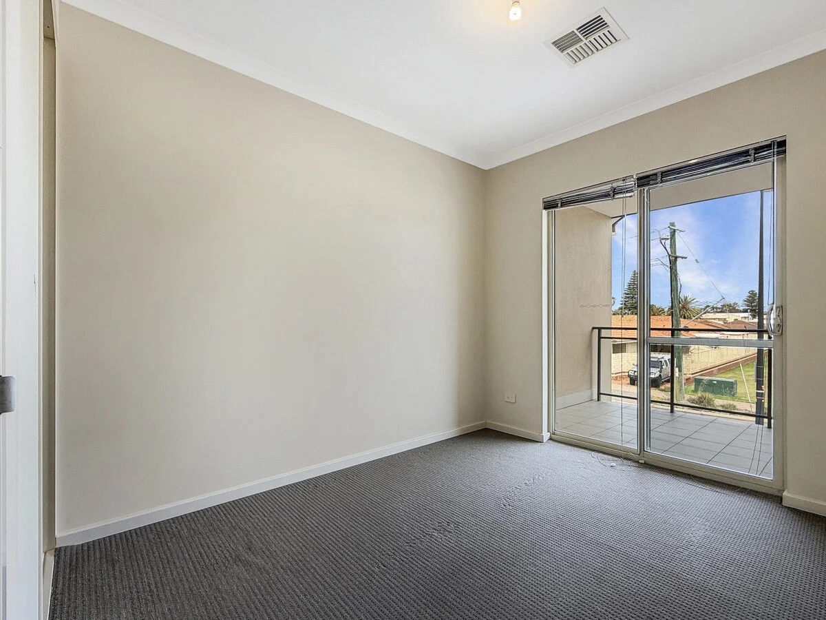 Additional image 21 of 2/67 Sutton Street, Mandurah WA 6210
