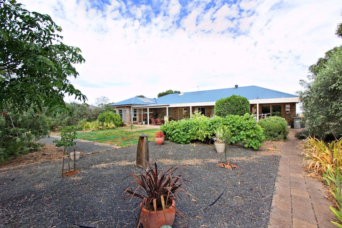 15 Twartz Road, Roseworthy SA 5371, Image 2