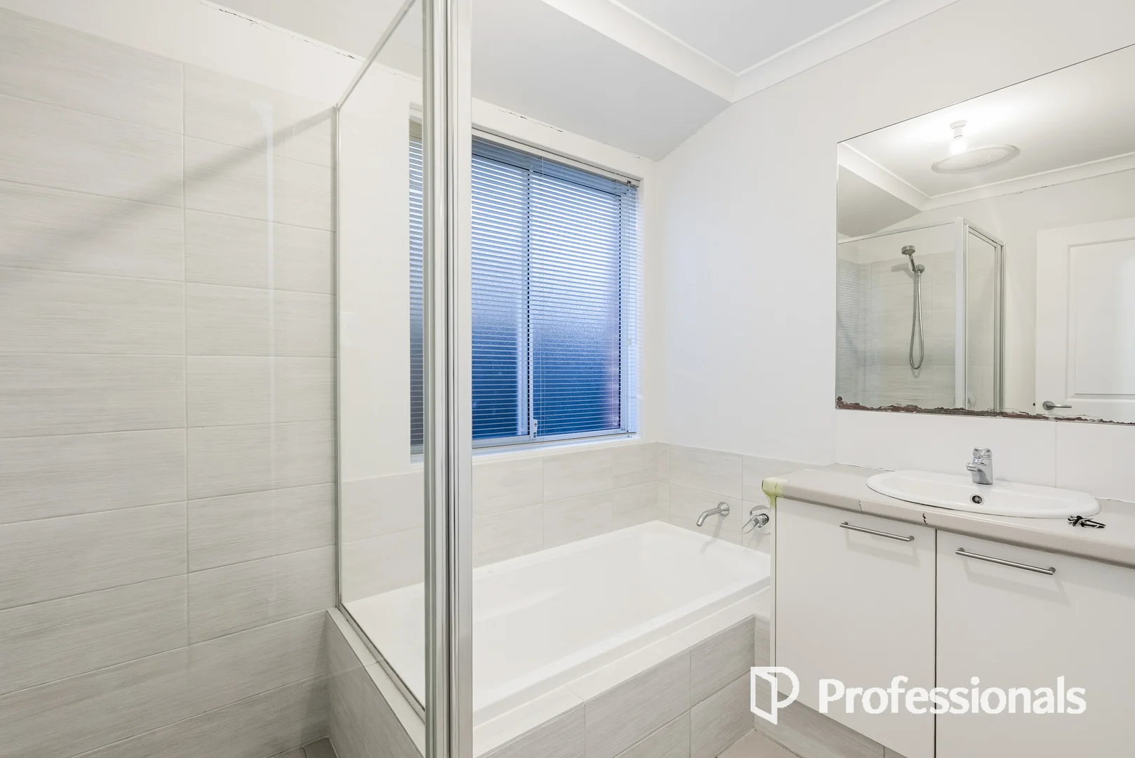 Additional image 20 of 3 Braddock Lane, Caversham WA 6055