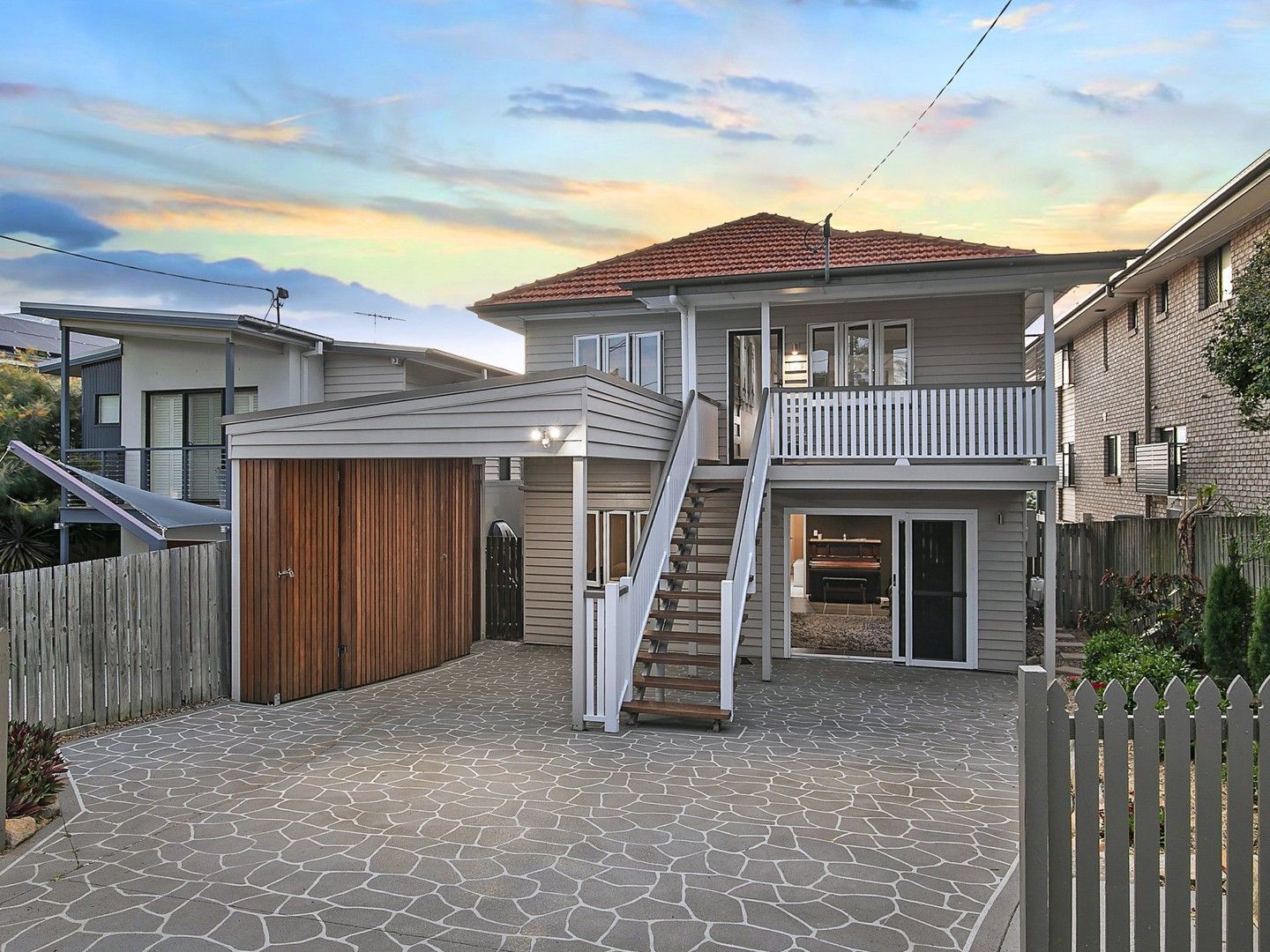 4 bedrooms House in 105 Lutzow Street TARRAGINDI QLD, 4121