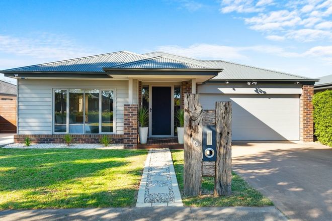 Picture of 16 Shannon Boulevard, BAIRNSDALE VIC 3875