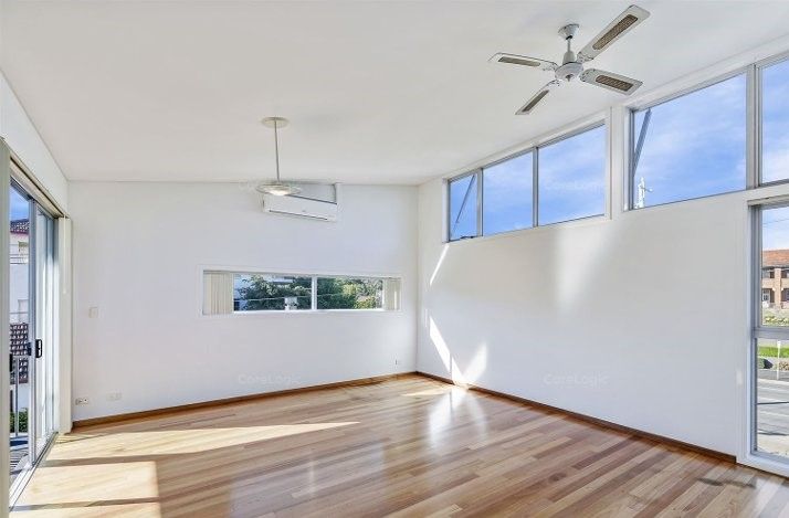 1 bedrooms Apartment / Unit / Flat in 1/458 Sandgate Road CLAYFIELD QLD, 4011