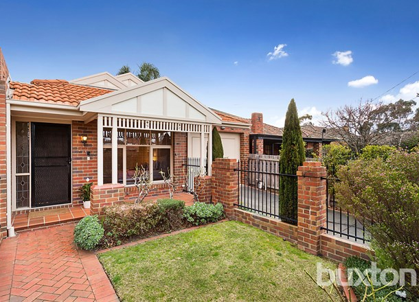 7 Charles Street, Hampton VIC 3188