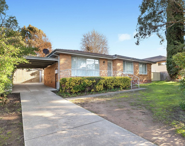 102 Macfarland Crescent, Pearce ACT 2607