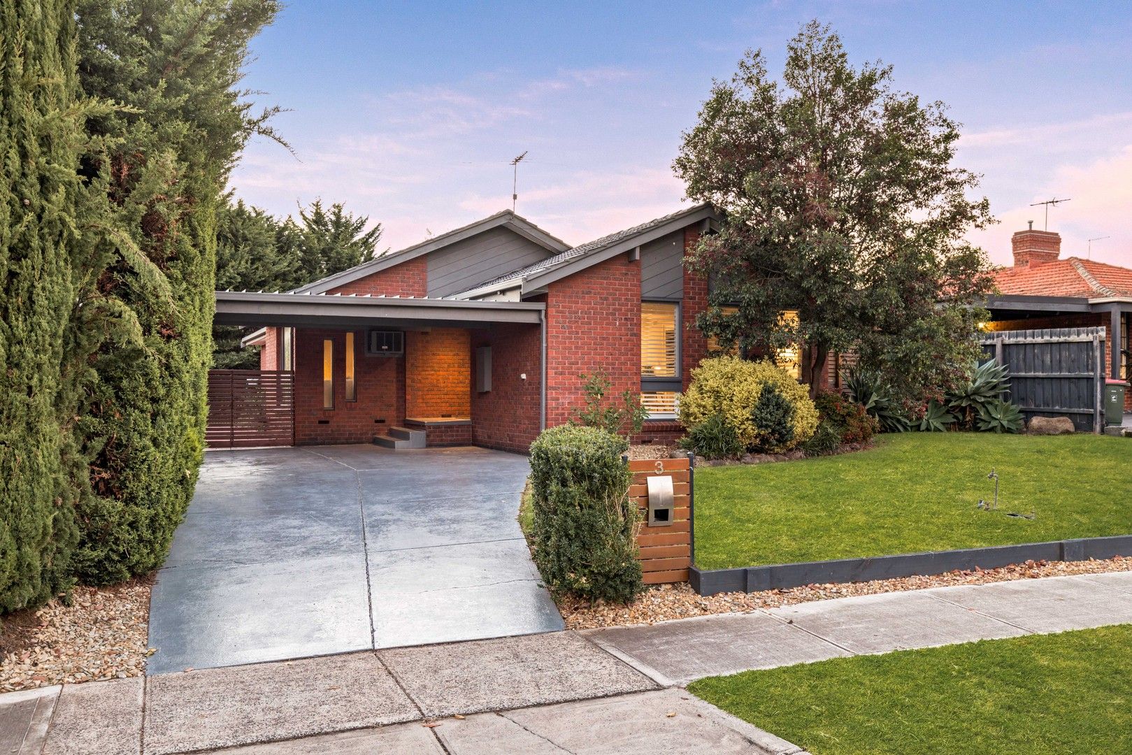 3 Kalbarri Court, Taylors Lakes VIC 3038, Image 0