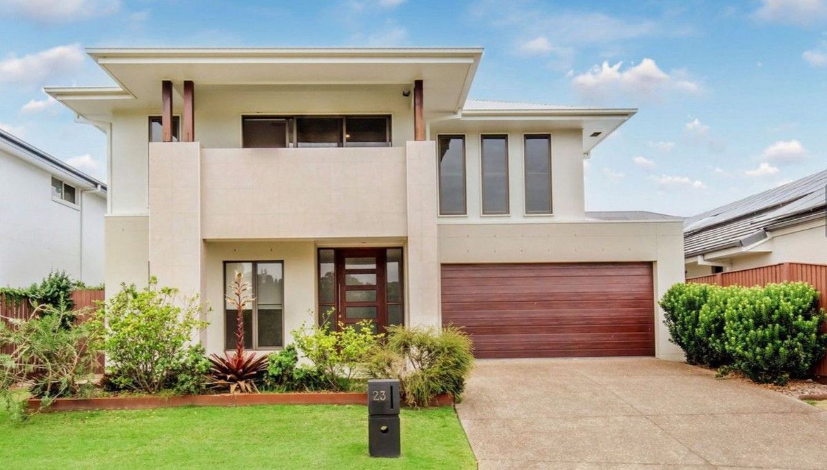 4 bedrooms House in 23 Cyan Street HELENSVALE QLD, 4212