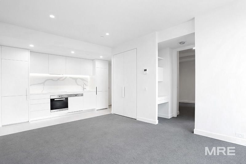 2 bedrooms Apartment / Unit / Flat in 727/555 St Kilda Road MELBOURNE VIC, 3004