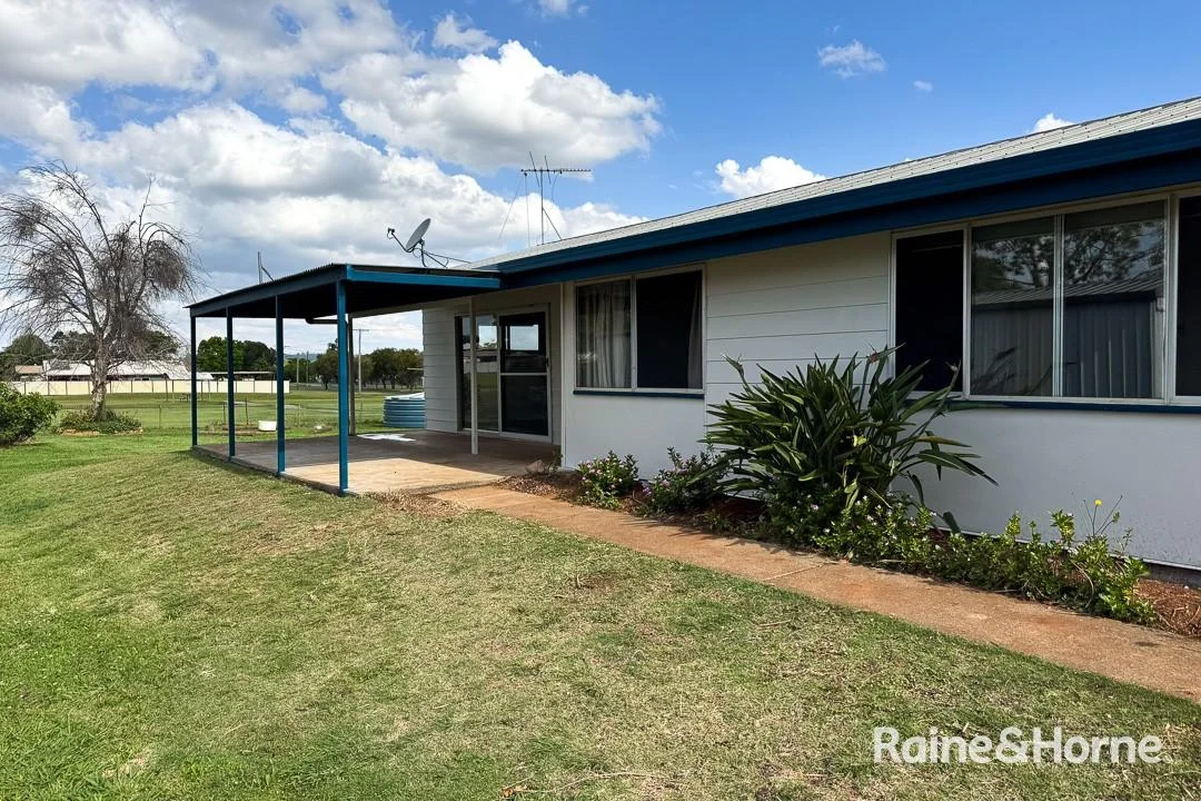 Additional image 3 of 14 Windsor Cir, Kingaroy QLD 4610