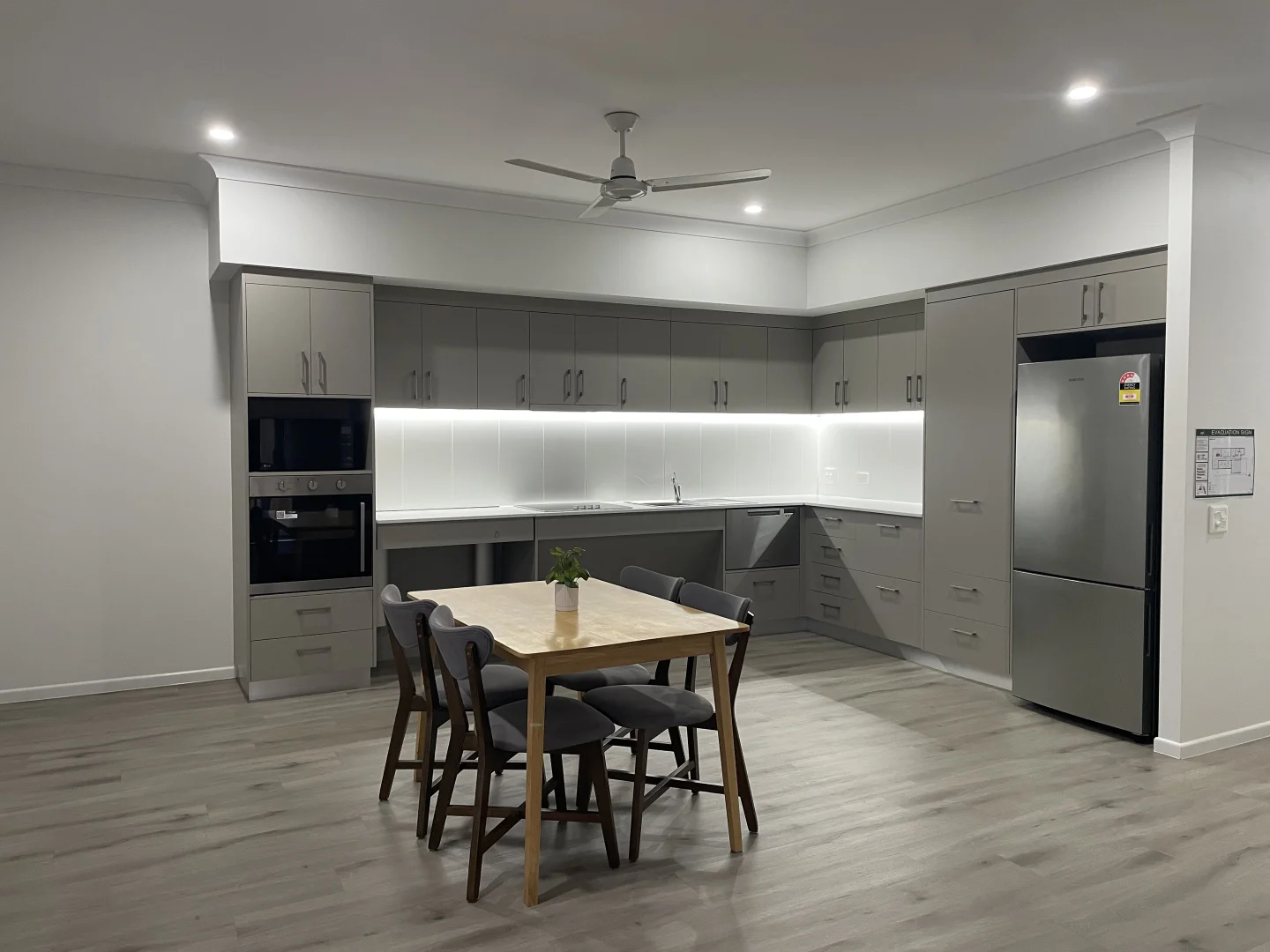 Additional image 5 of 32 Chester Cres, Andergrove QLD 4740