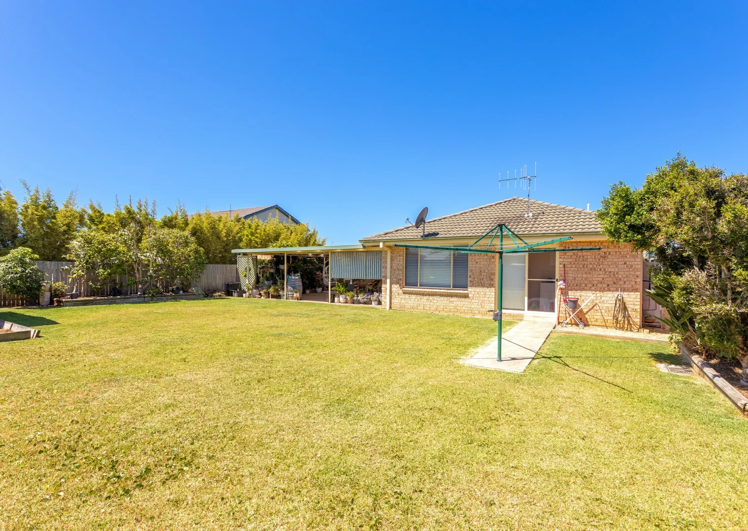 Additional image 18 of 29 Pryor Crescent, Old Bar NSW 2430