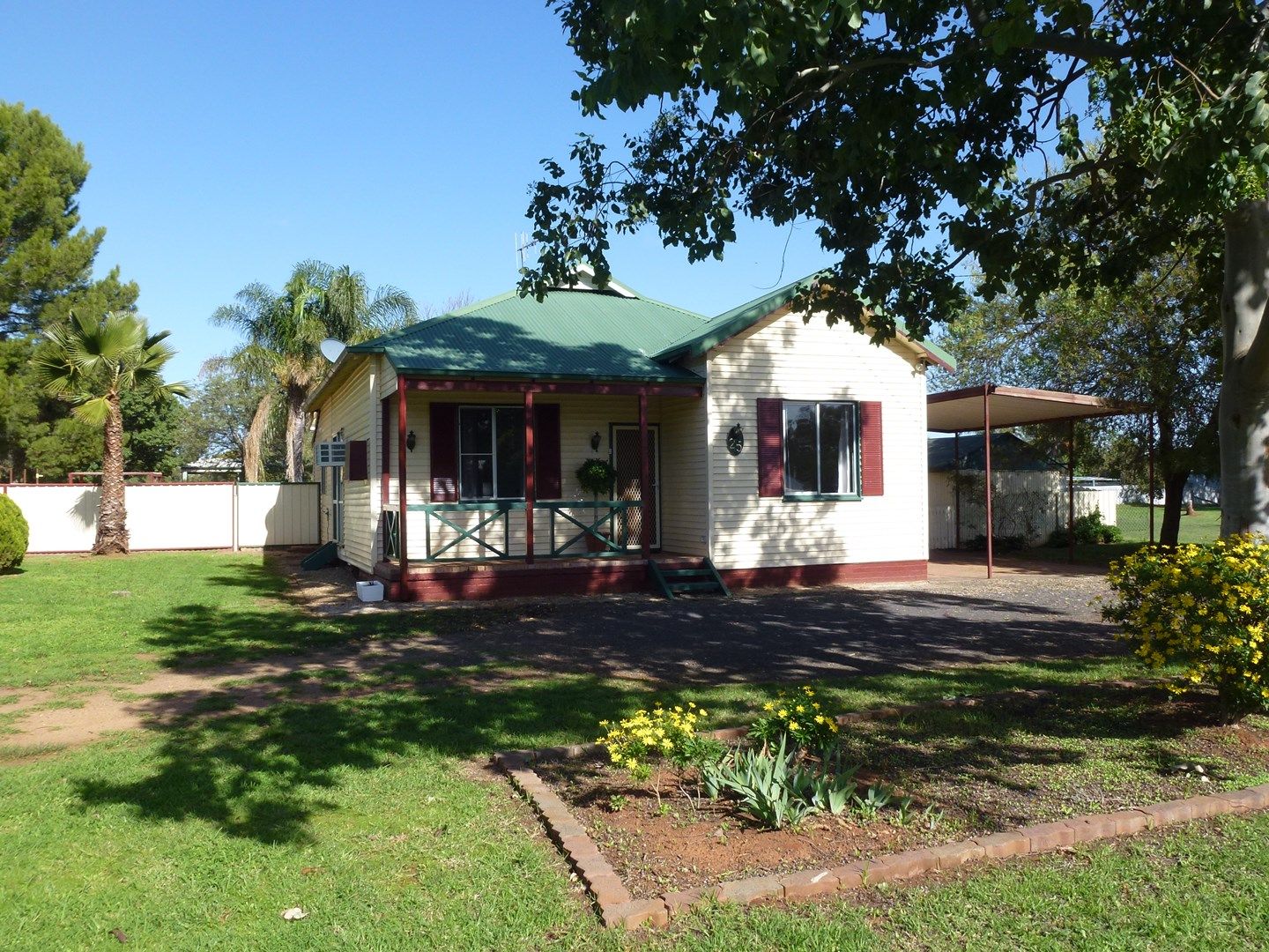 25 Umangla Street, WONGARBON NSW 2831, Image 0