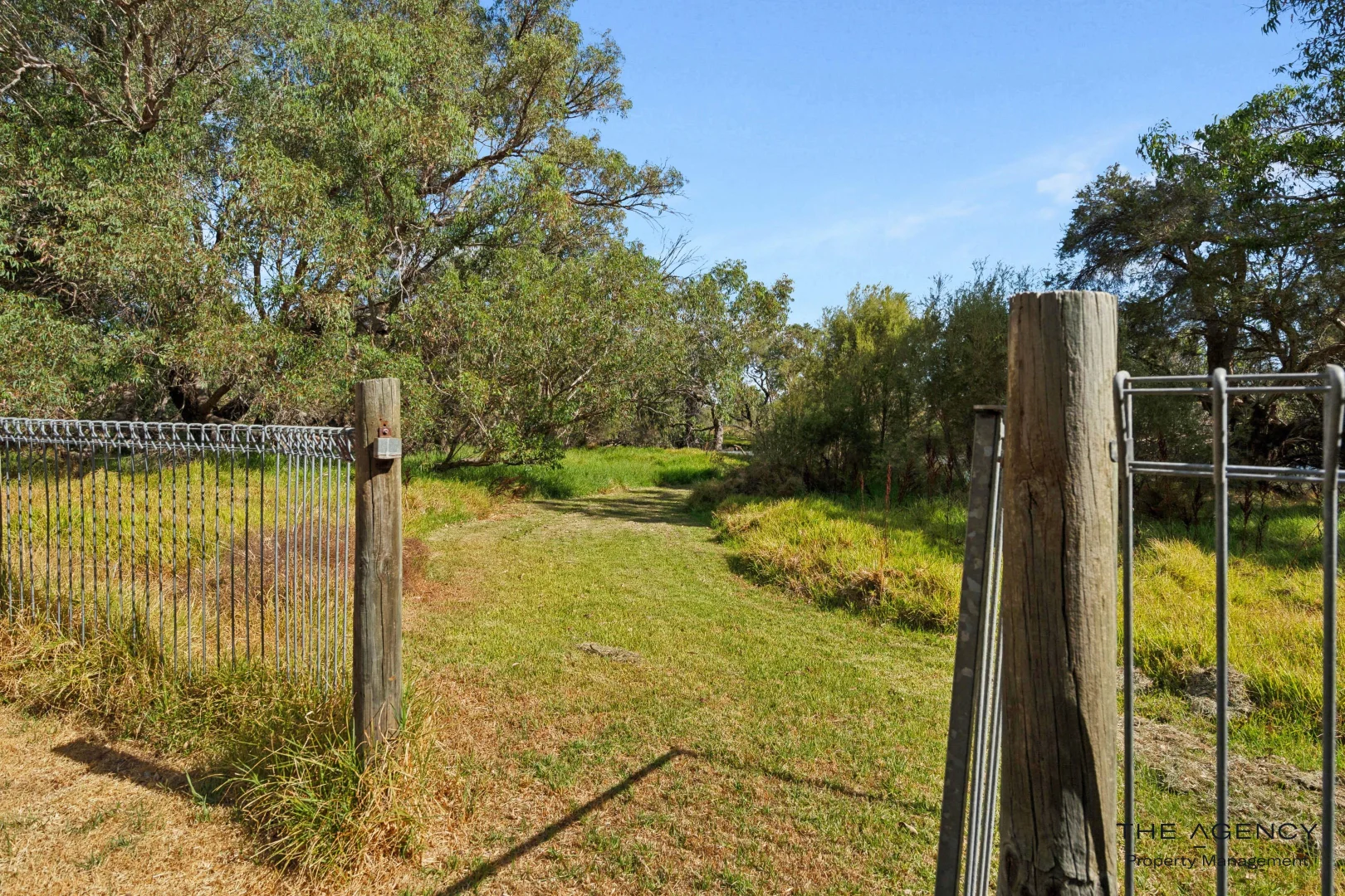 Additional image 7 of 9a Woodloes Street, Cannington WA 6107