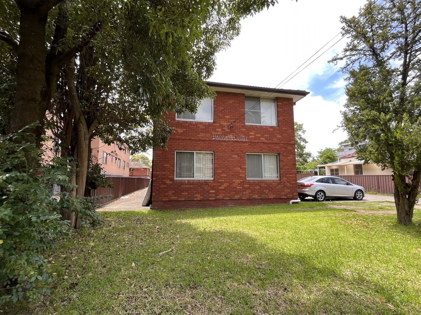 2 bedrooms Apartment / Unit / Flat in 1/53 FIFTH AVENUE CAMPSIE NSW, 2194