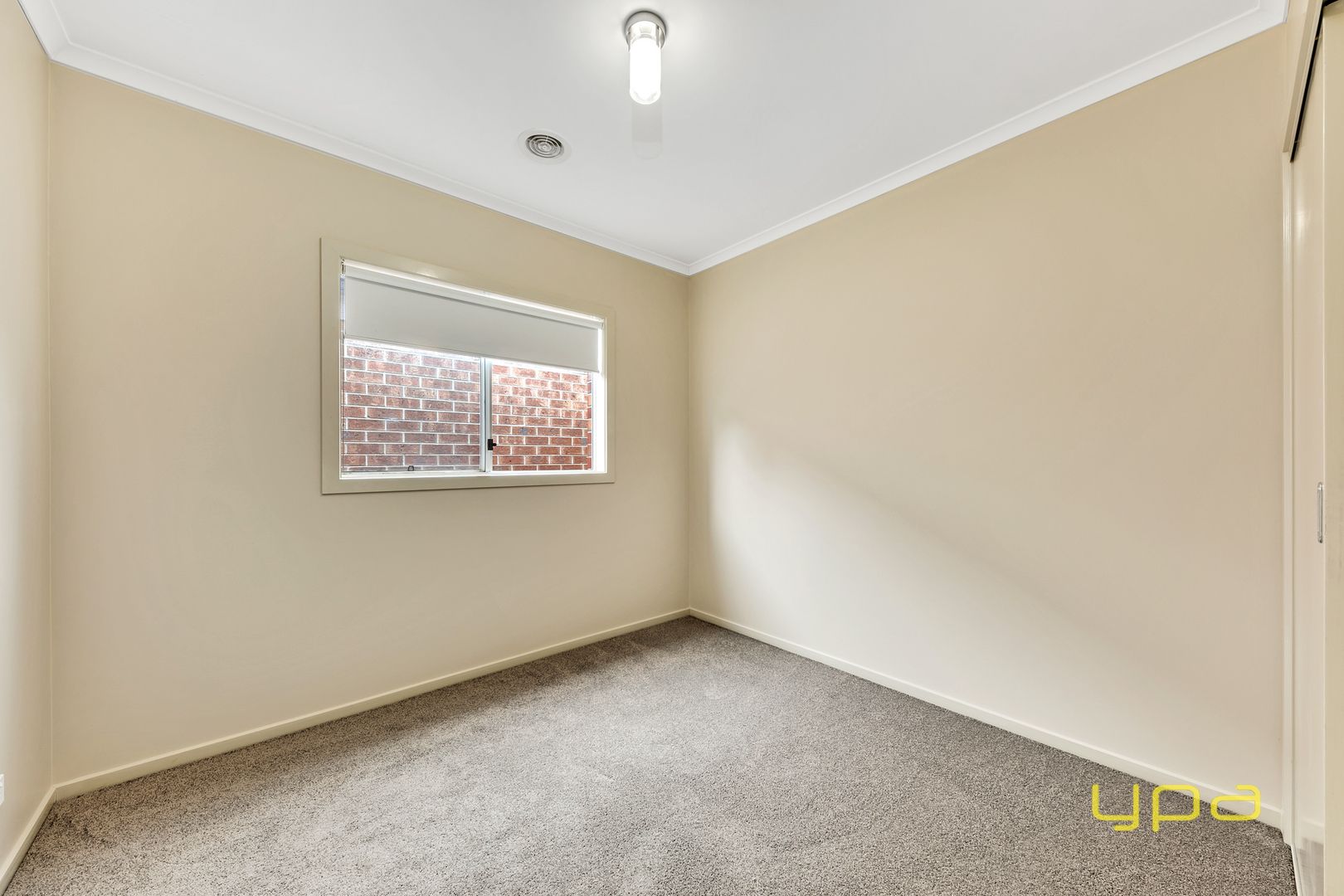 24 Renaissance Bvd, Mernda VIC 3754, Image 2