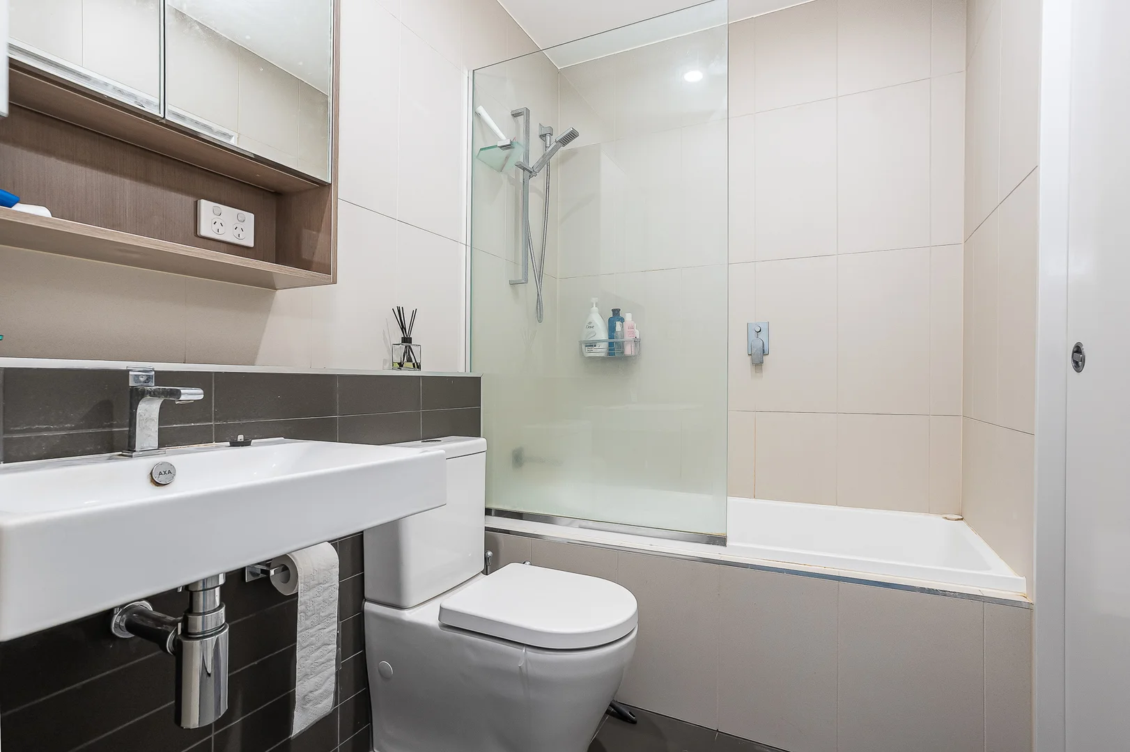 Additional image 4 of Unit 409/3 Grout Street, Macgregor QLD 4109