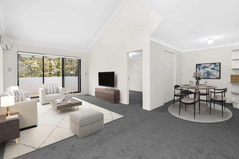 2 bedrooms Apartment / Unit / Flat in 8/15 Oaks Avenue DEE WHY NSW, 2099