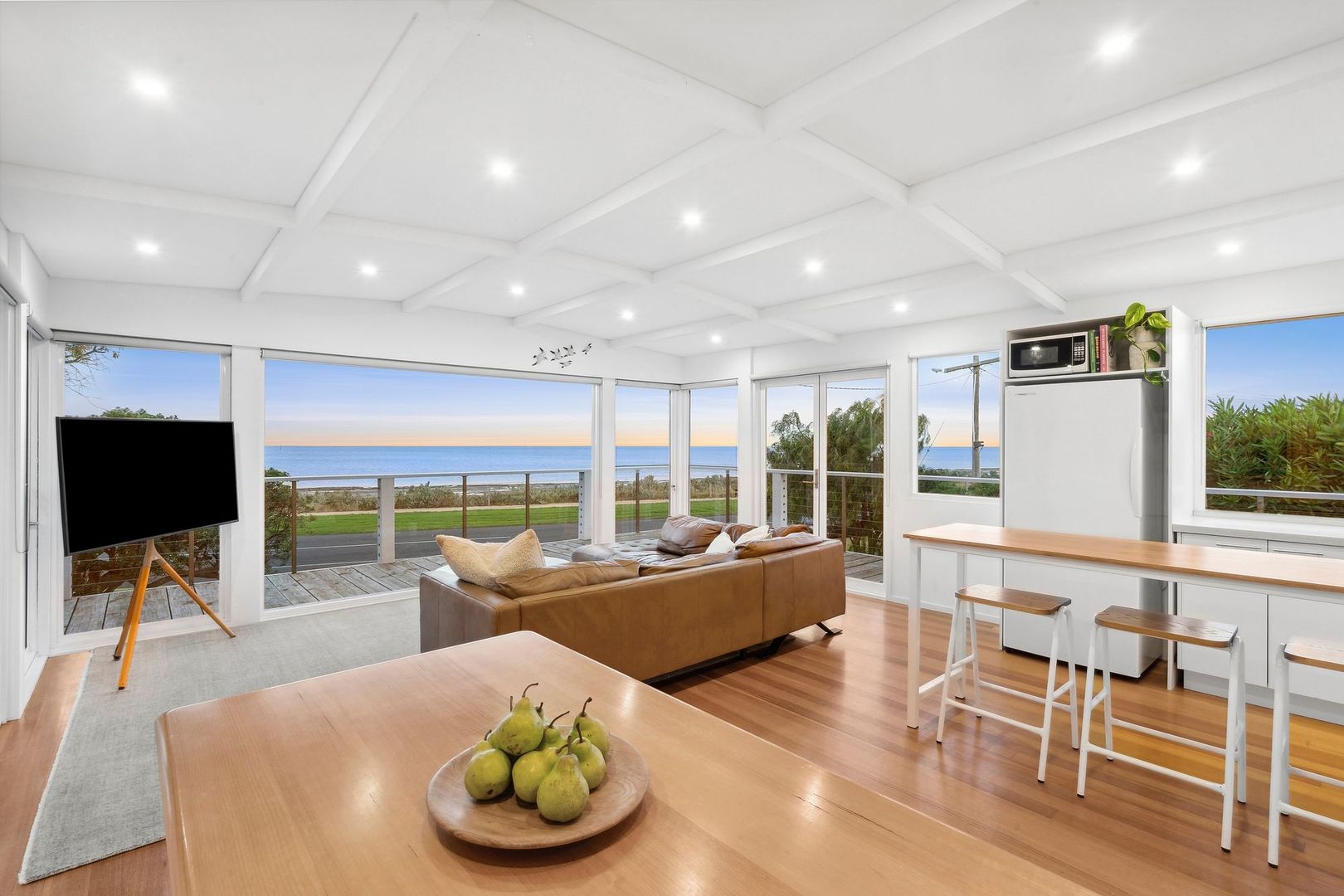 168 The Esplanade, Indented Head VIC 3223, Image 2