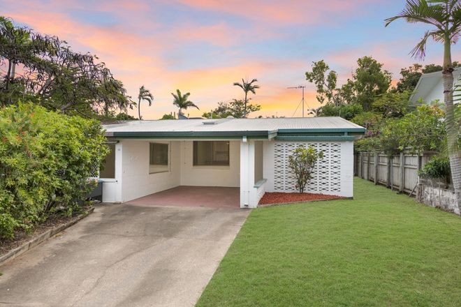 Picture of 1/35 Bay Street, PALLARENDA QLD 4810