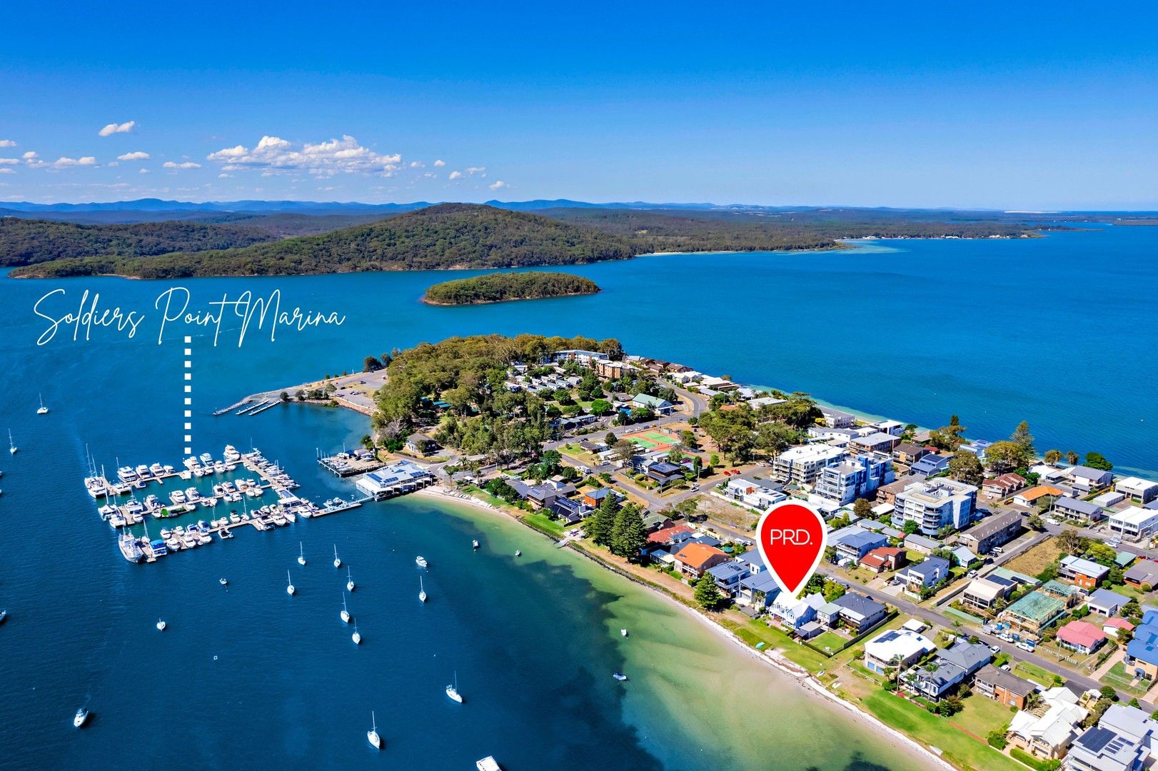 4 bedrooms House in 24 Sunset Boulevard SOLDIERS POINT NSW, 2317