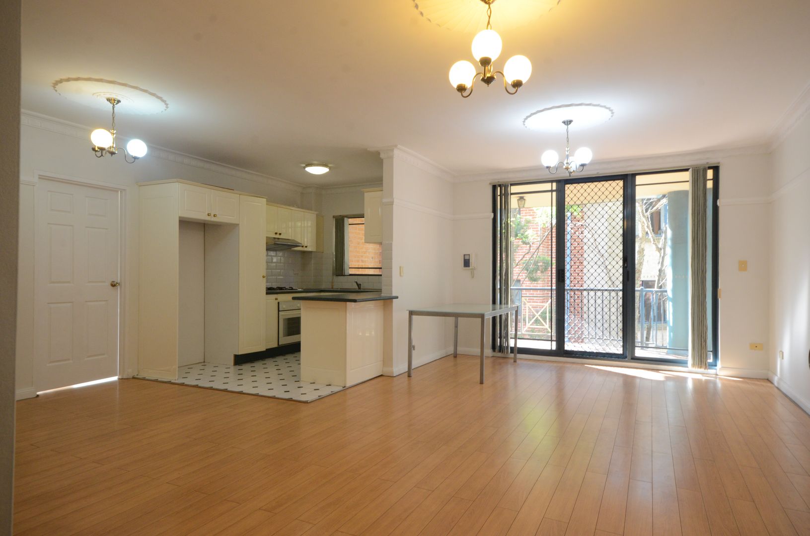 2 bedrooms Apartment / Unit / Flat in 6/11-13 Oakes Street WESTMEAD NSW, 2145