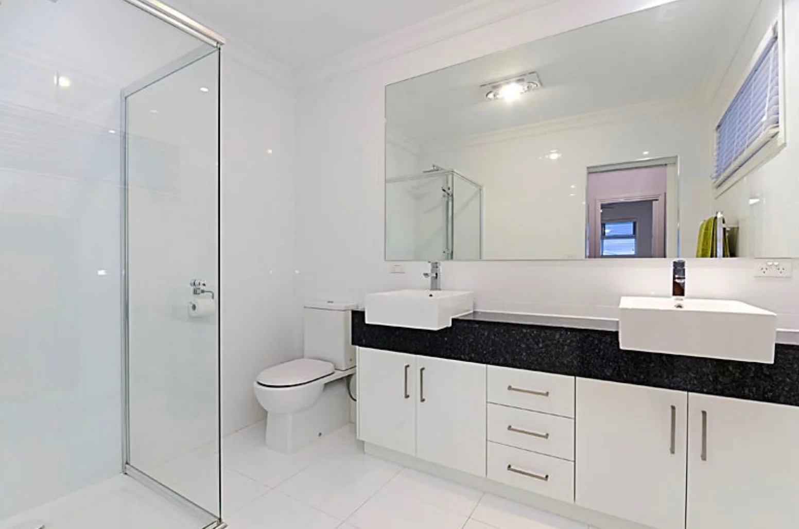 Additional image 5 of 2/4 Beverley Street, Yarraville VIC 3013