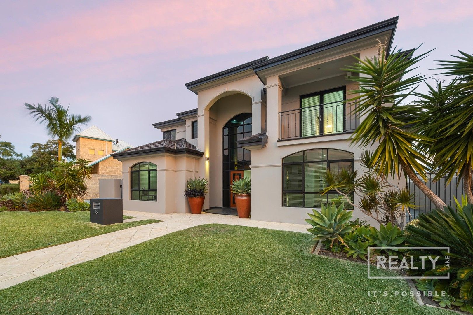 33 Mustique Crescent, Hillarys WA 6025, Image 0