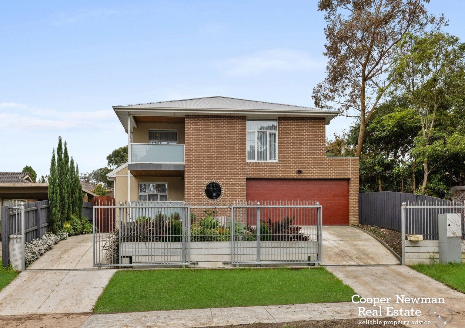 5 bedrooms House in 15 Mount Dandenong Road RINGWOOD EAST VIC, 3135