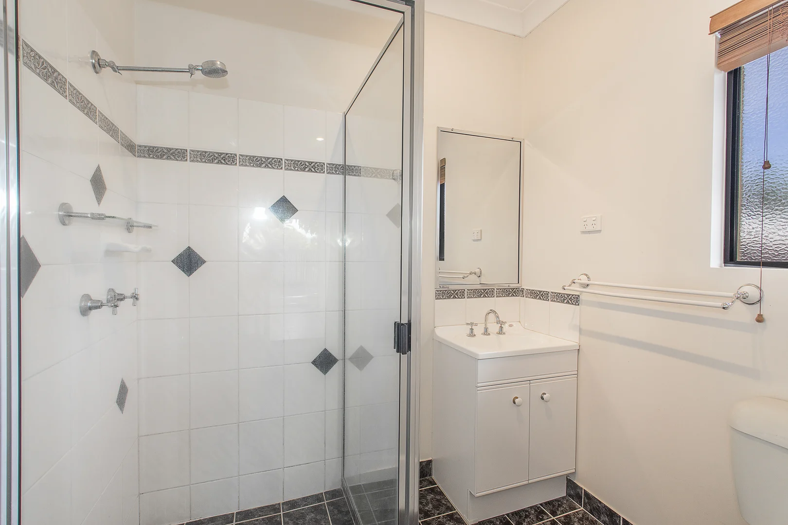 Additional image 7 of 27 Woodlake Avenue, Kirwan QLD 4817