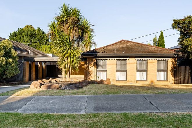 Picture of 352 Mascoma Street, STRATHMORE HEIGHTS VIC 3041