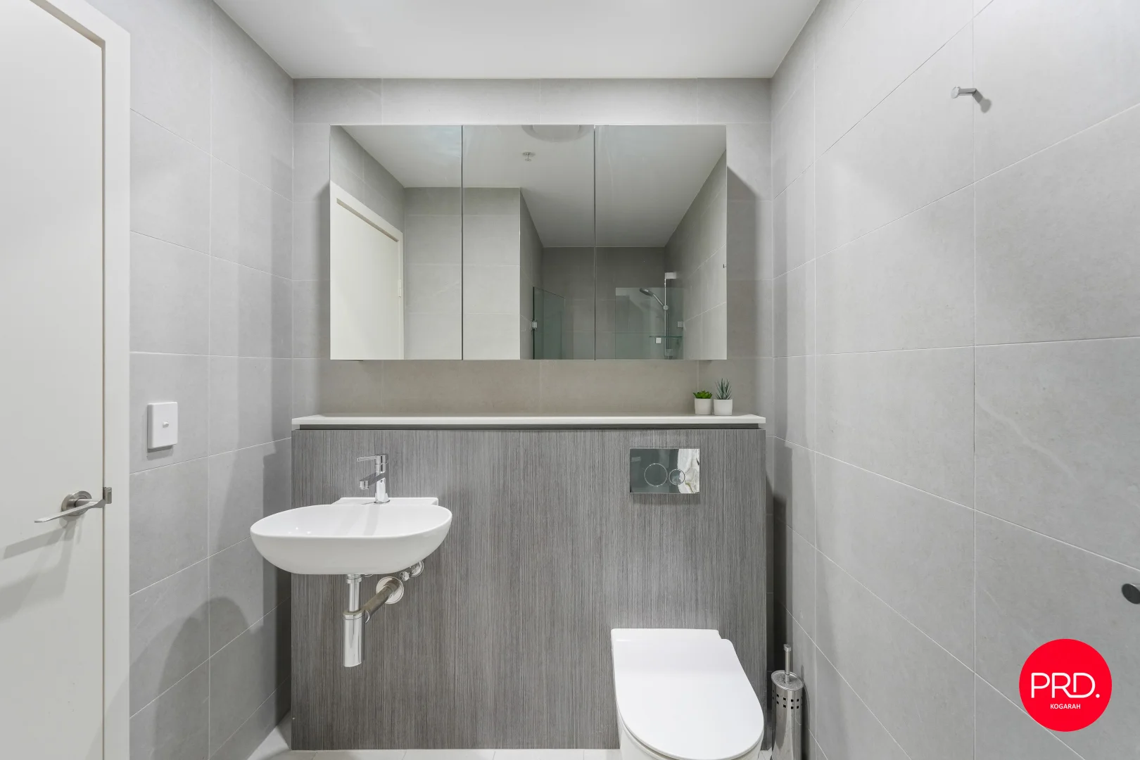 Additional image 13 of 901/15 Garrigarrang Avenue, Kogarah NSW 2217