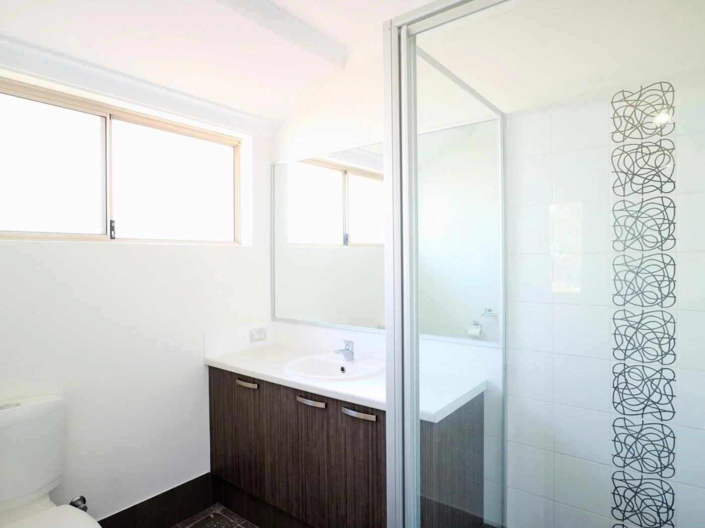 Additional image 10 of 243 Kew St, Kewdale WA 6105