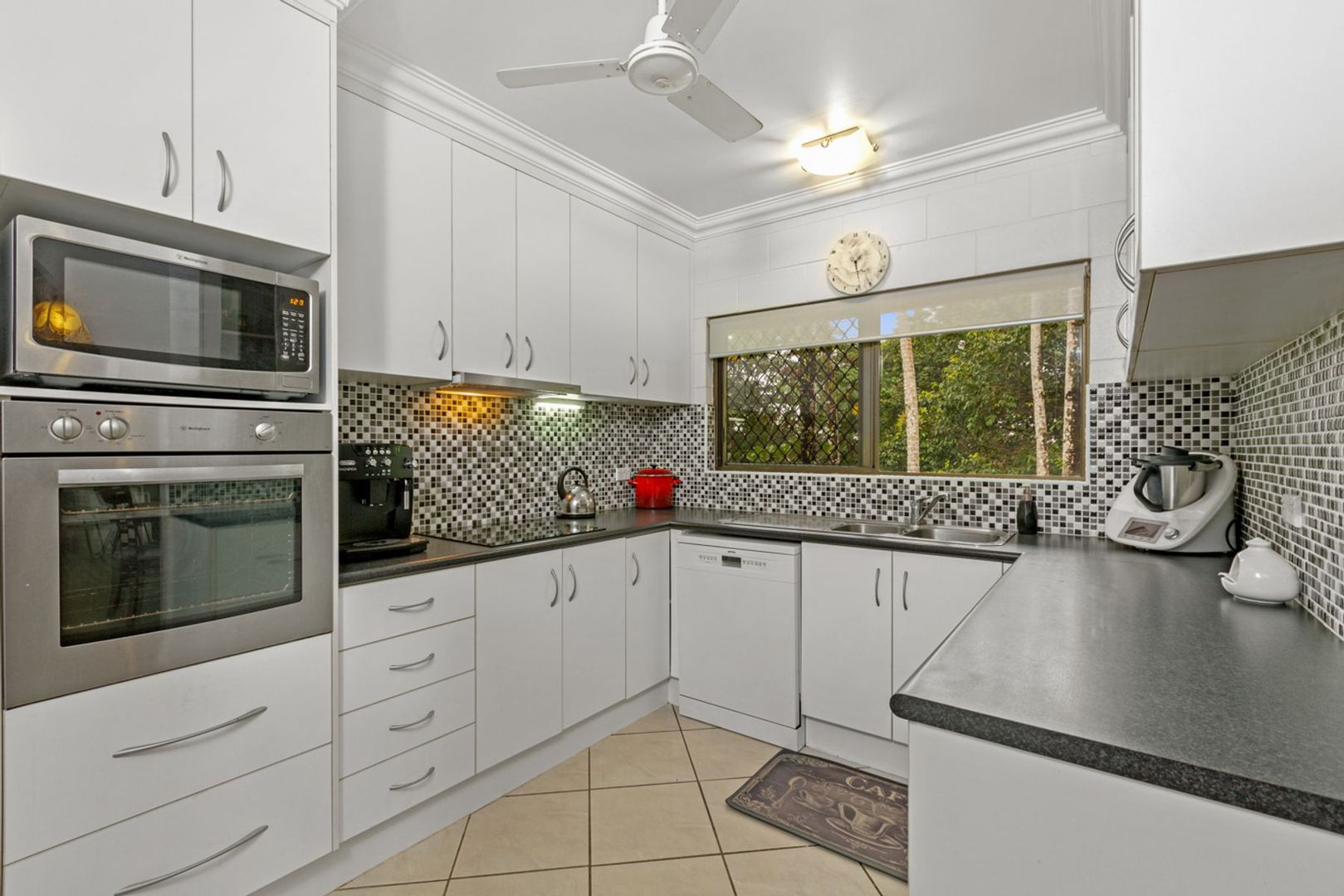 31 POPPI ROAD, Sandy Pocket QLD 4871, Image 2