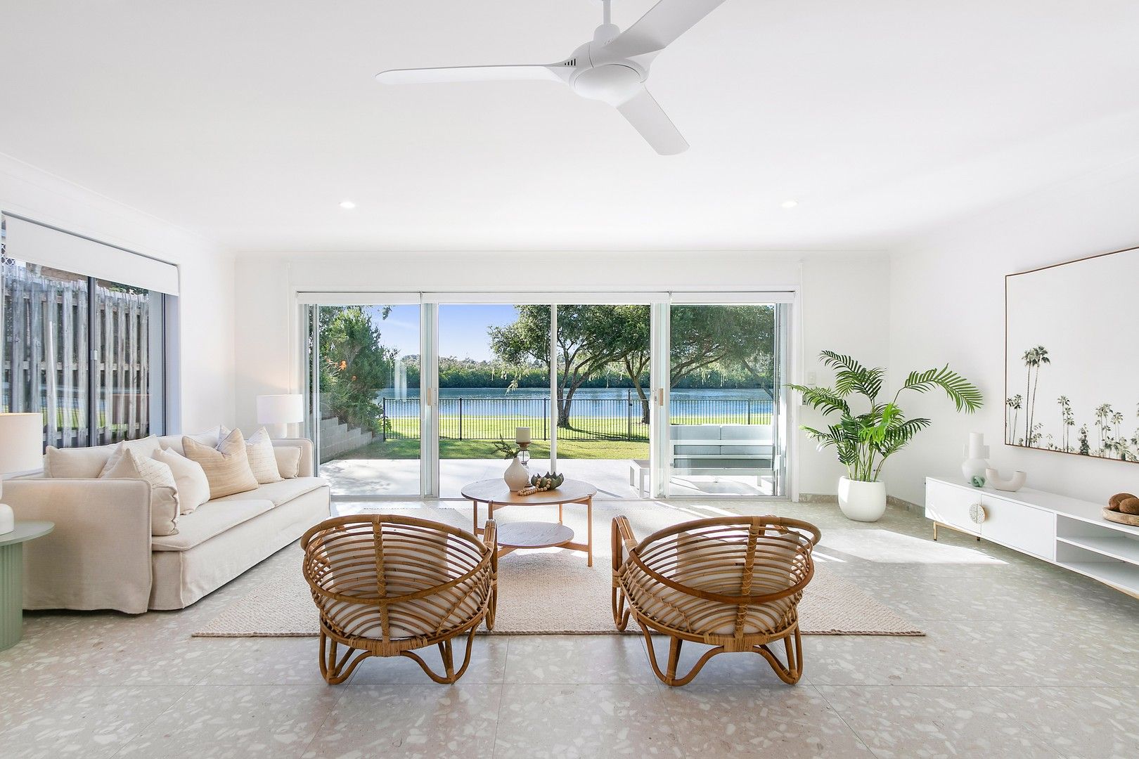 3 bedrooms House in 93 Sunset Boulevard TWEED HEADS WEST NSW, 2485