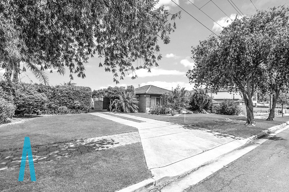 11 Jordan Street, Valley View SA 5093, Image 0