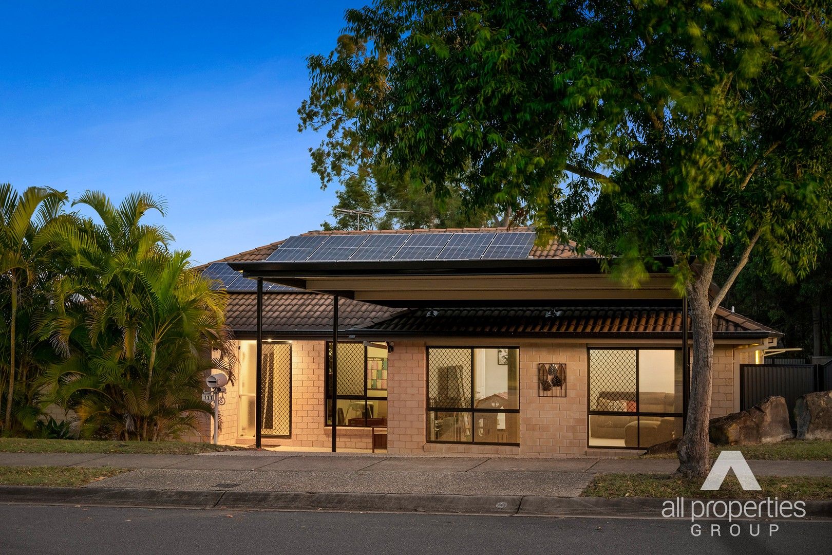 4 bedrooms House in 111 Joseph Avenue MOGGILL QLD, 4070