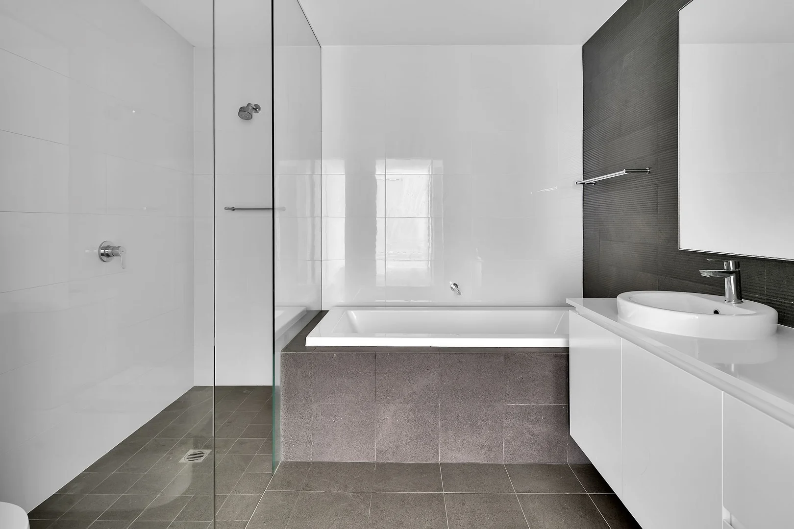 Additional image 5 of 402/17 Grattan Close, Forest Lodge NSW 2037