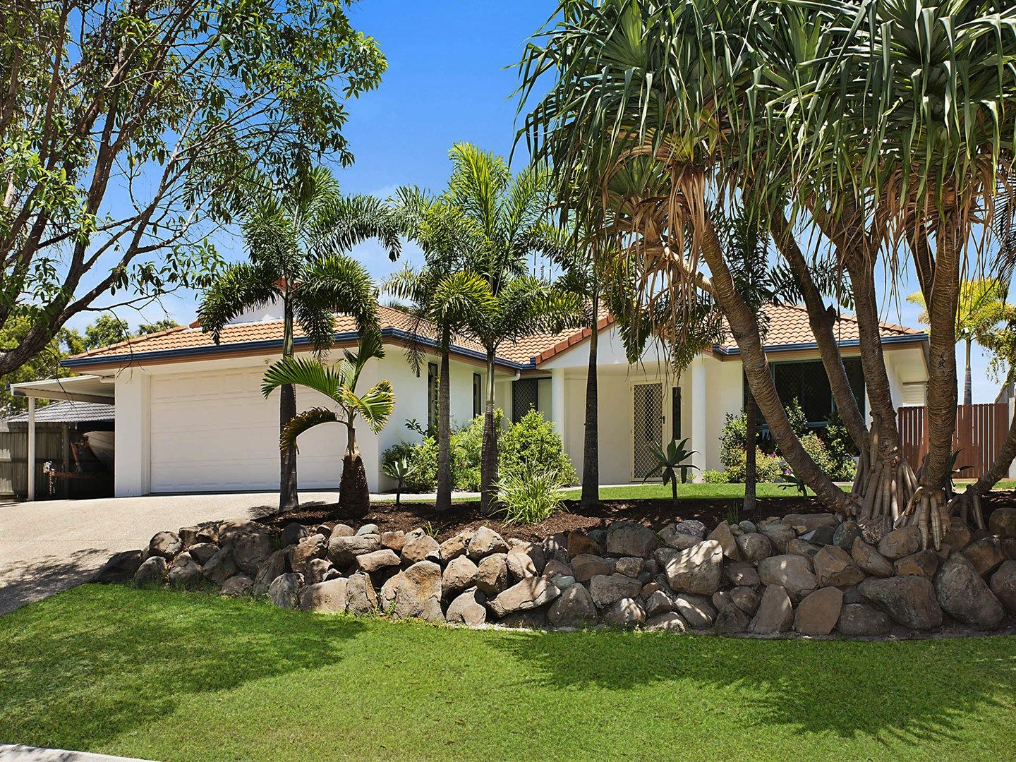 84 Mountain Ash Dr, Mountain Creek QLD 4557, Image 0