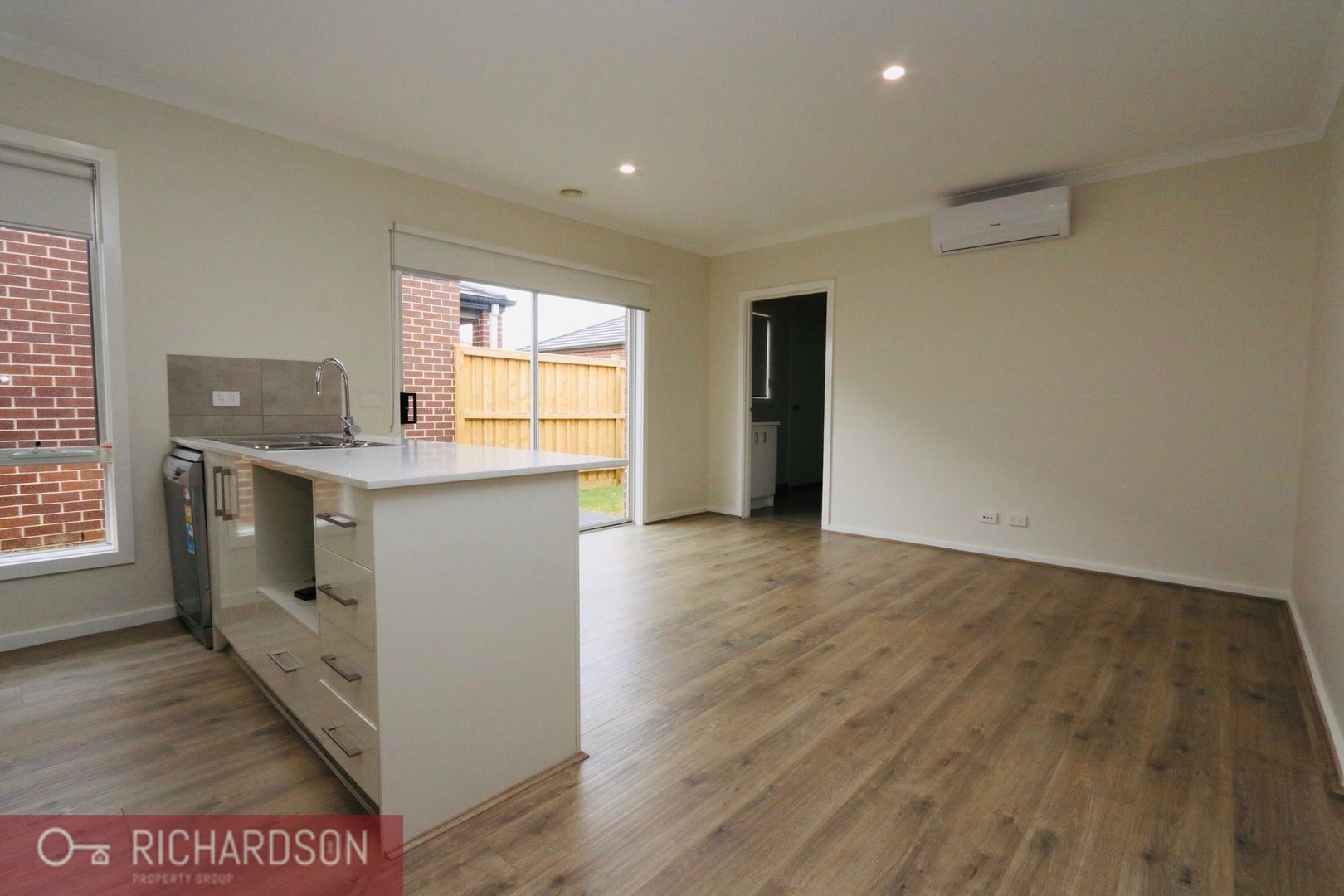 2 Padova Avenue, Werribee VIC 3030, Image 2