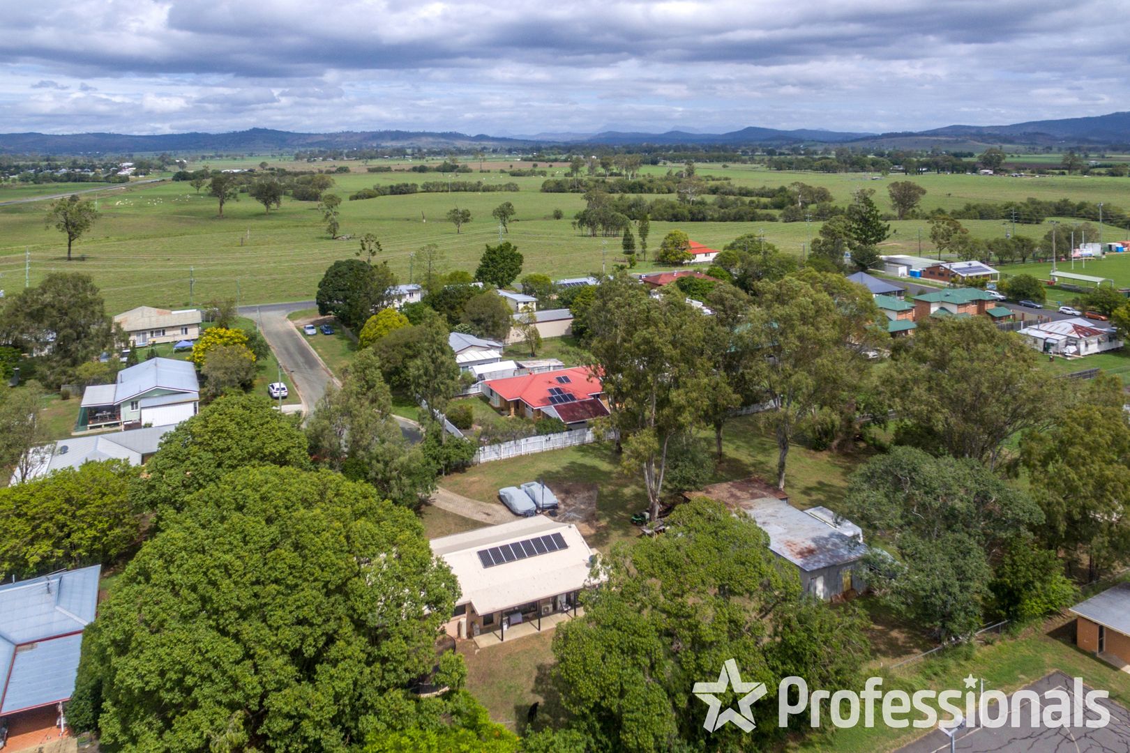 8 Elizabeth Street, Beaudesert QLD 4285, Image 1