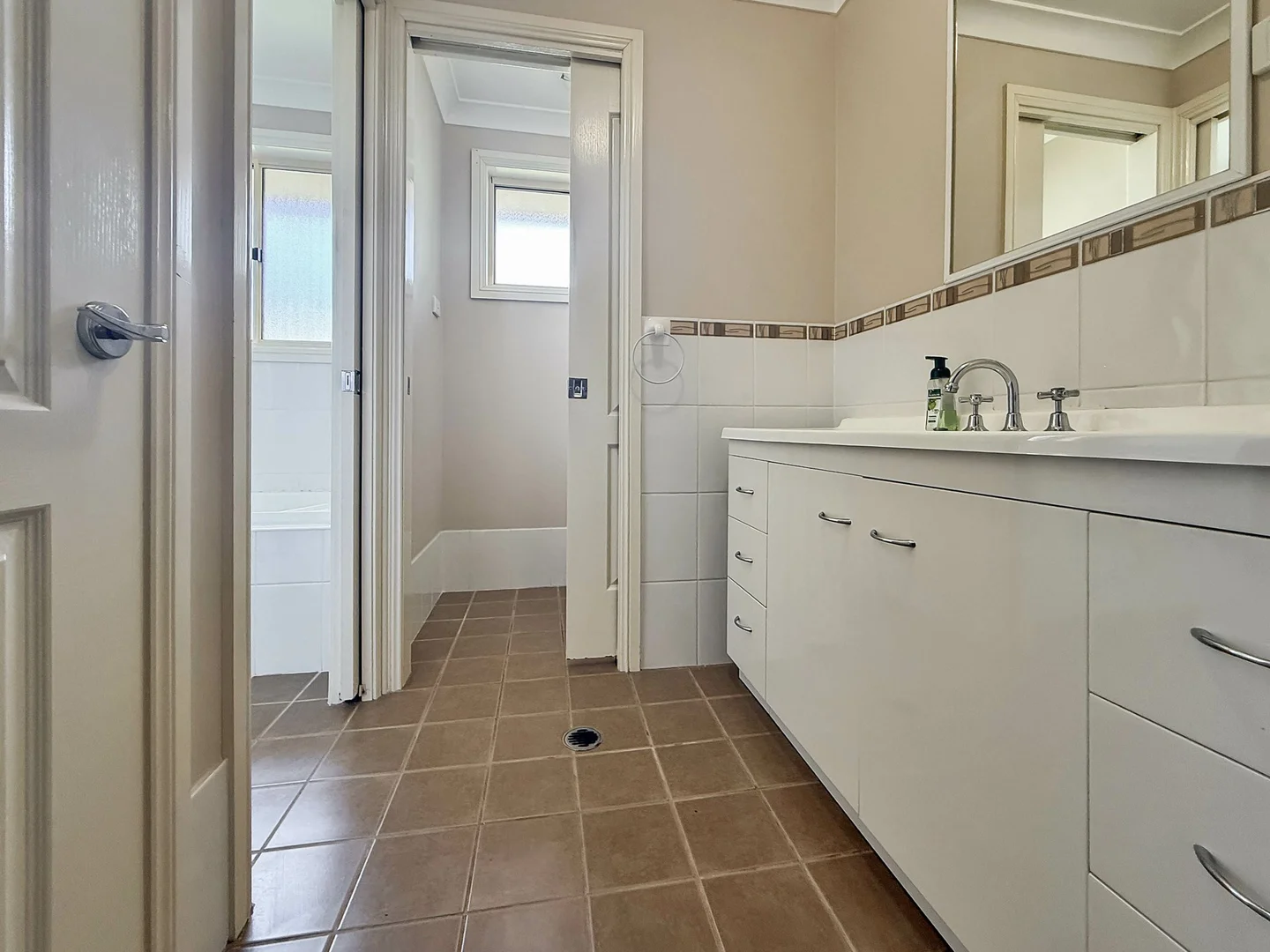 Additional image 15 of 49 Petticoat Lane, Young NSW 2594