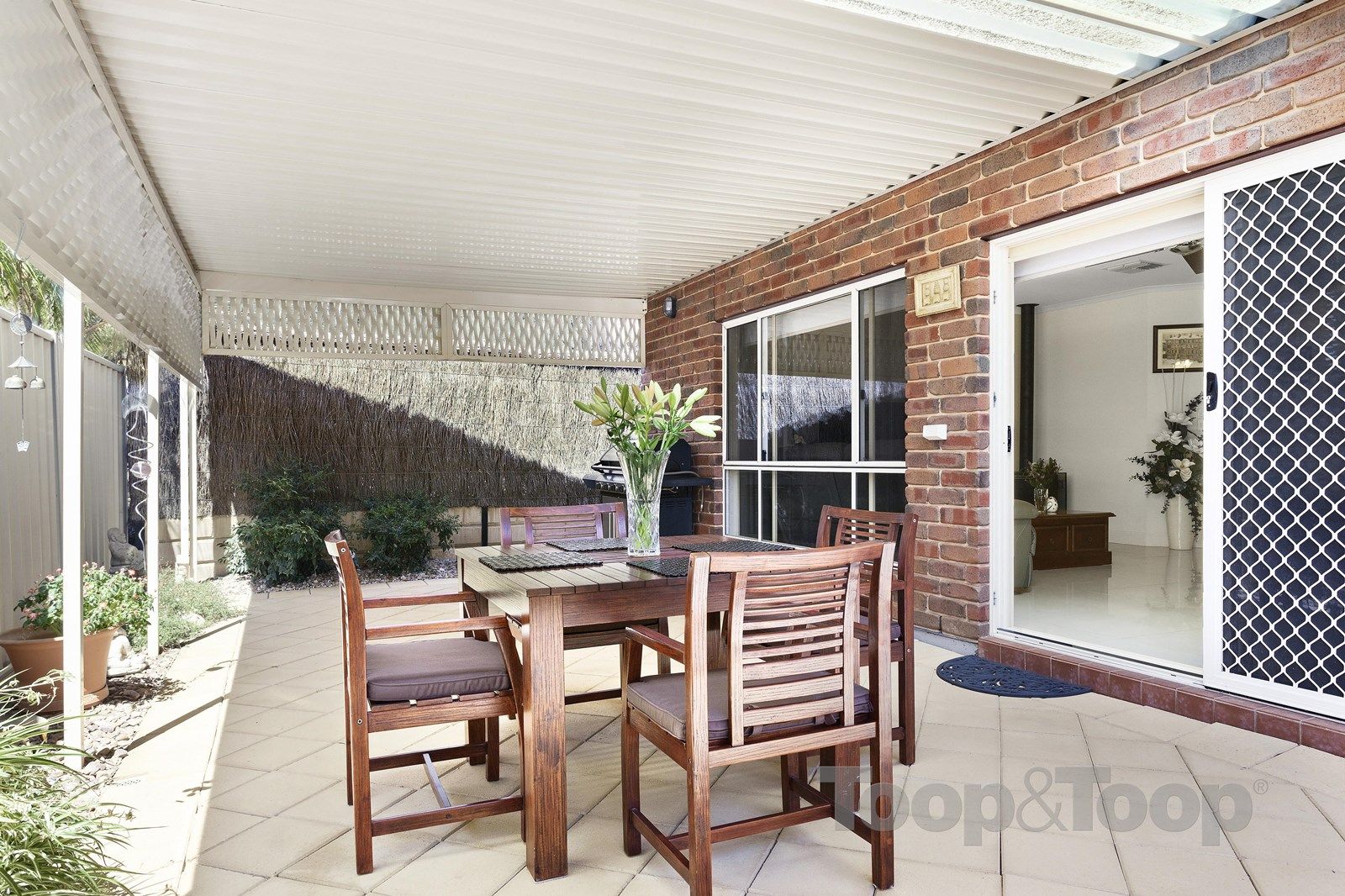 8 Sussex Place, Golden Grove SA 5125, Image 2