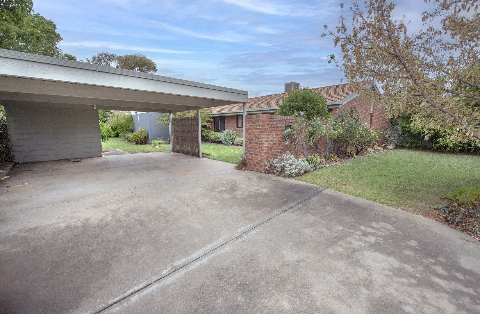 11 Parkview Drive, Swan Hill VIC 3585, Image 0