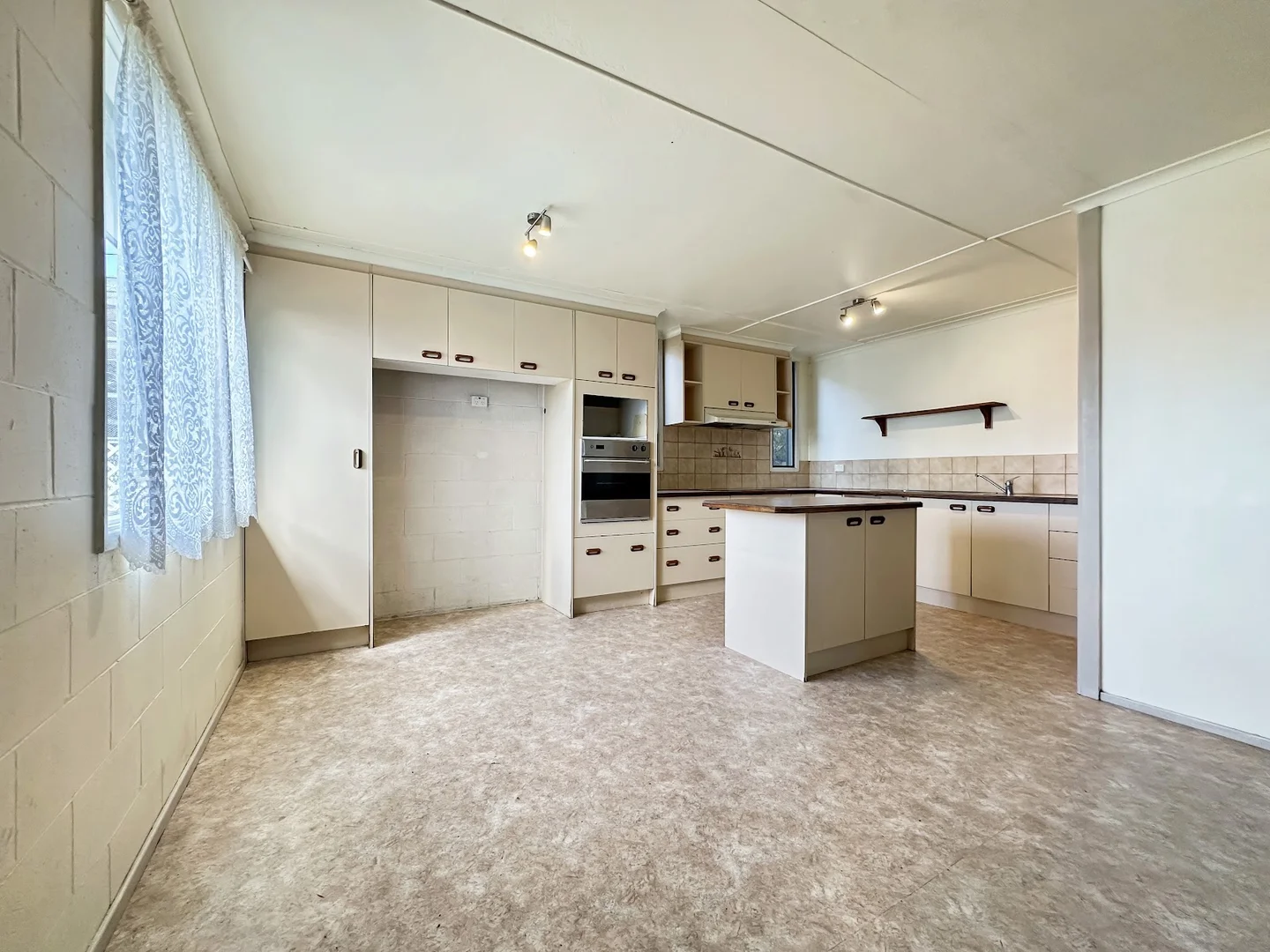 Additional image 4 of 2 Christopher Crescent, Batehaven NSW 2536