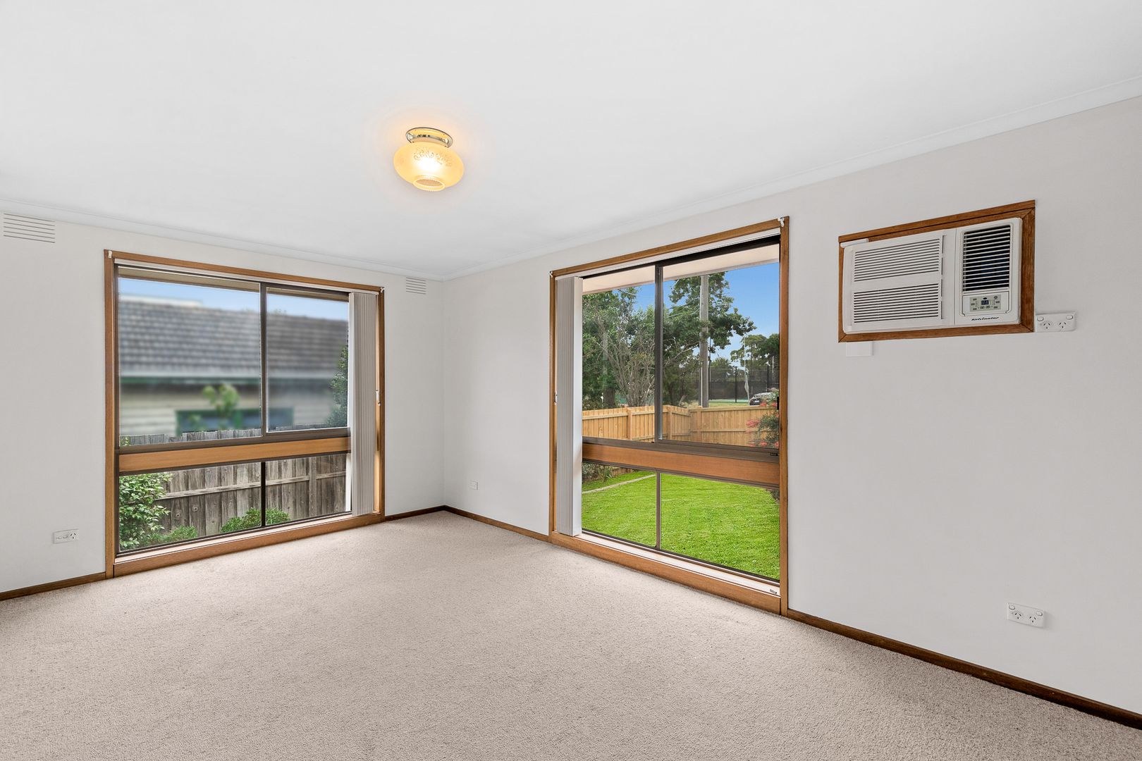 1/17 Imes Street, Parkdale VIC 3195, Image 1